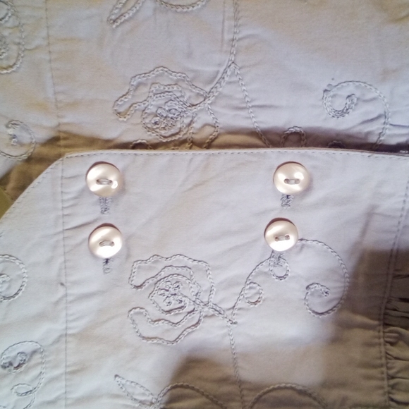 Lavender Embroidered Dress NWT Size 4 - Picture 5 of 7